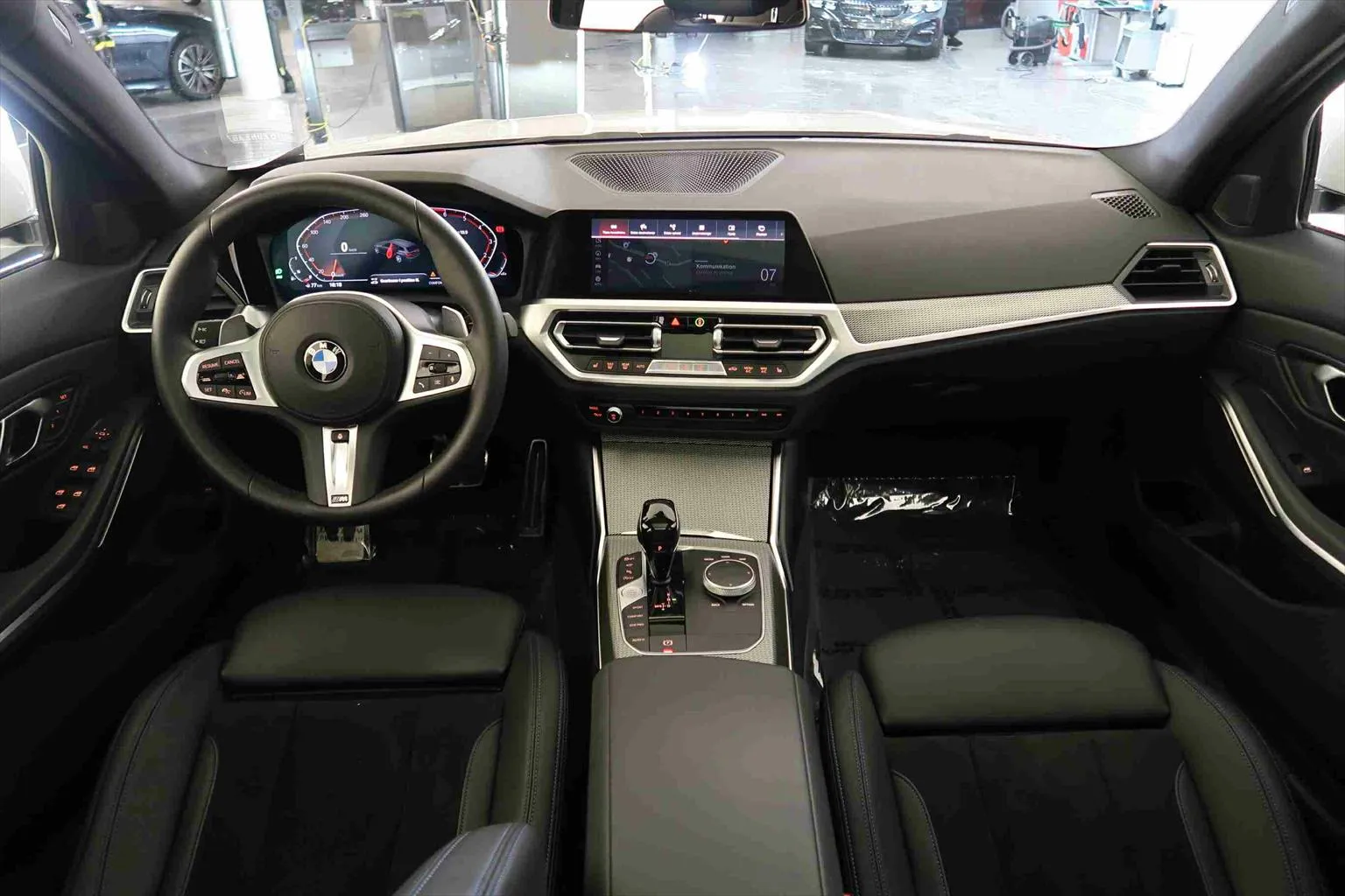 BMW 330i xDriveTouring M Sport Automat  Image 5