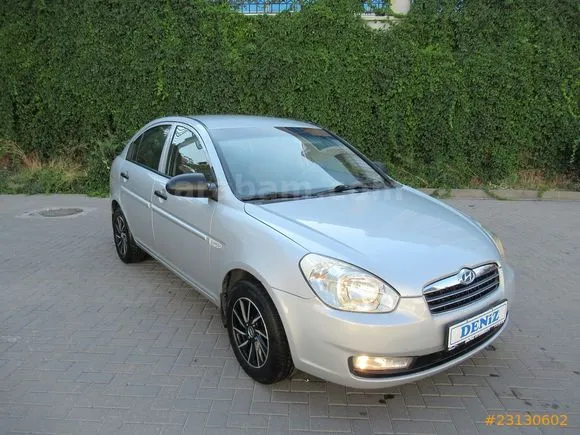 Hyundai Accent Era 1.5 CRDi Mode Image 2